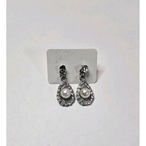 Jewelry Lot Paris Pearls Theme Clean Curated Bundle Free Gift - Picture 16 of 16